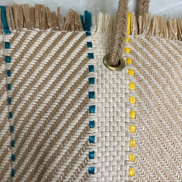 Woven Tote Bag - - Picture 3 of 7